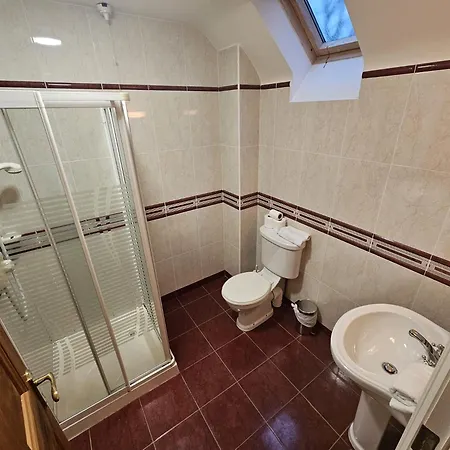 Ferienhaus 8 Clos Na Feirme Three Bedroom House With Hot Tub