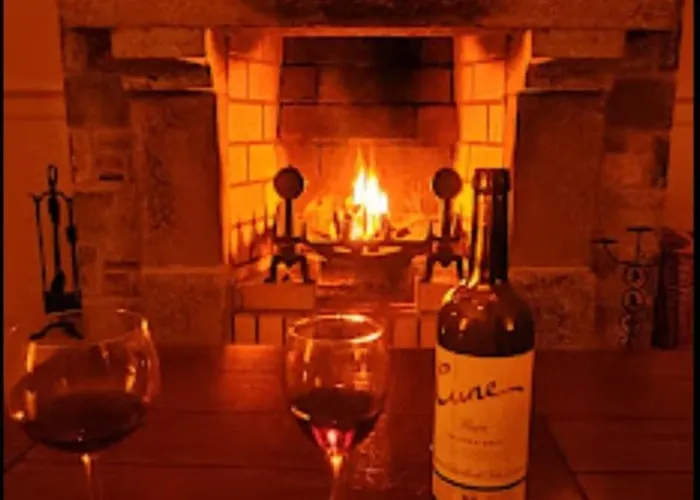 펜션 8 Clos Na Feirme Three Bedroom House With Hot Tub *