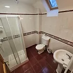 Vakantiehuis 8 Clos Na Feirme Three Bedroom House With Hot Tub