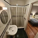 8 Clos Na Feirme Three Bedroom House With Hot Tub Galway