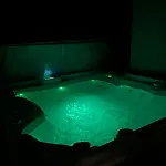 8 Clos Na Feirme Three Bedroom House With Hot Tub Vakantiehuis